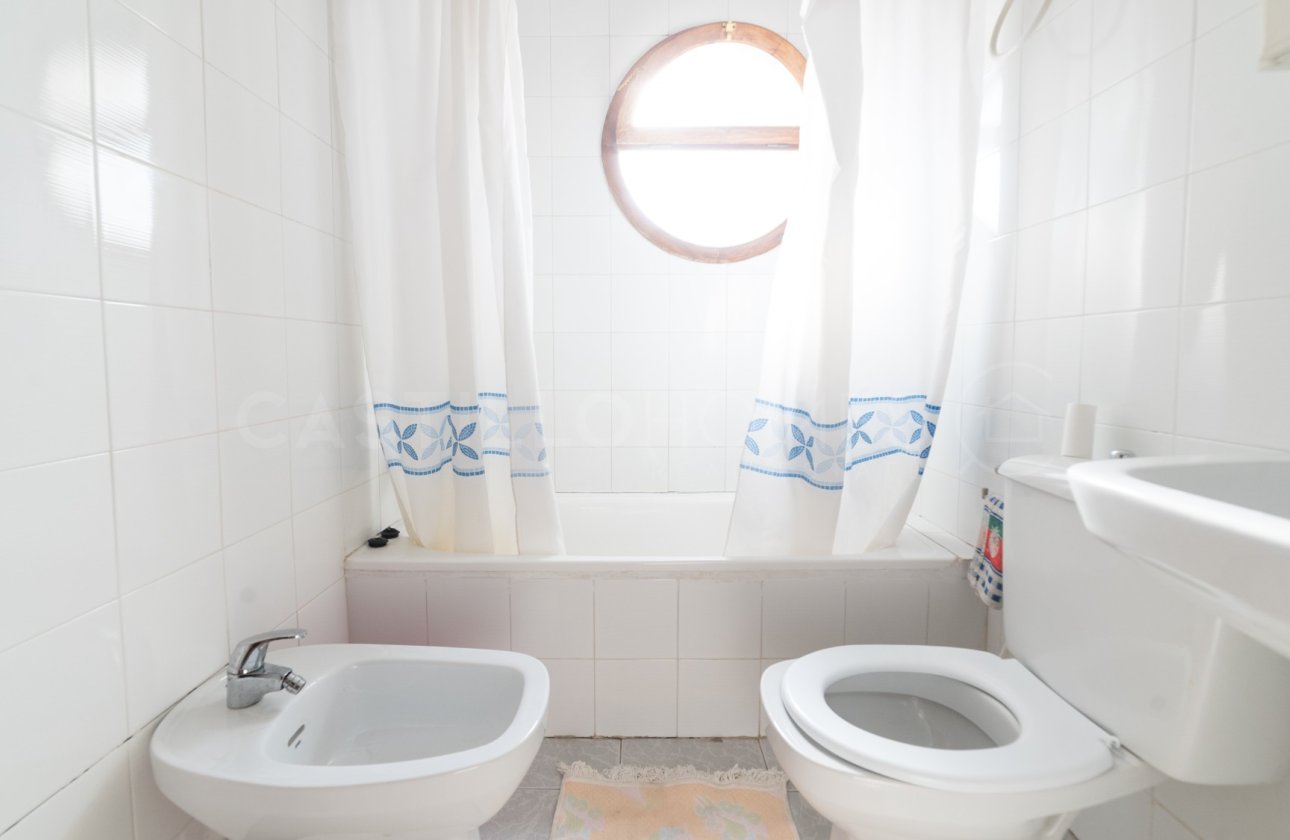 Resale - Apartment / flat - Torrevieja - Centro