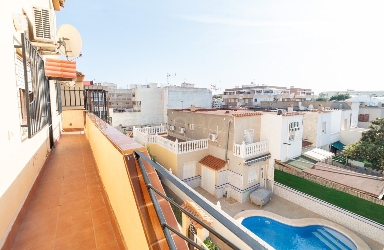 Resale - Apartment / flat - Torrevieja - Centro