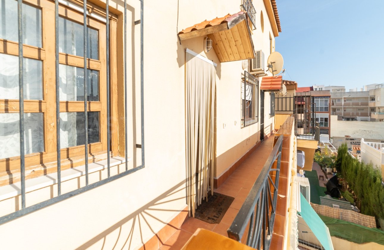 Resale - Apartment / flat - Torrevieja - Centro