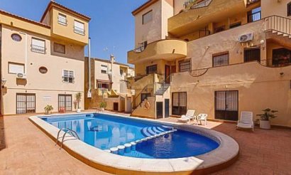 Resale - Apartment / flat - Torrevieja - Centro