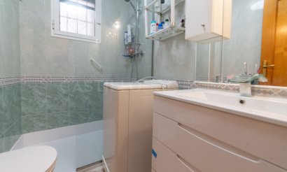 Resale - Apartment / flat - Torrevieja - Centro