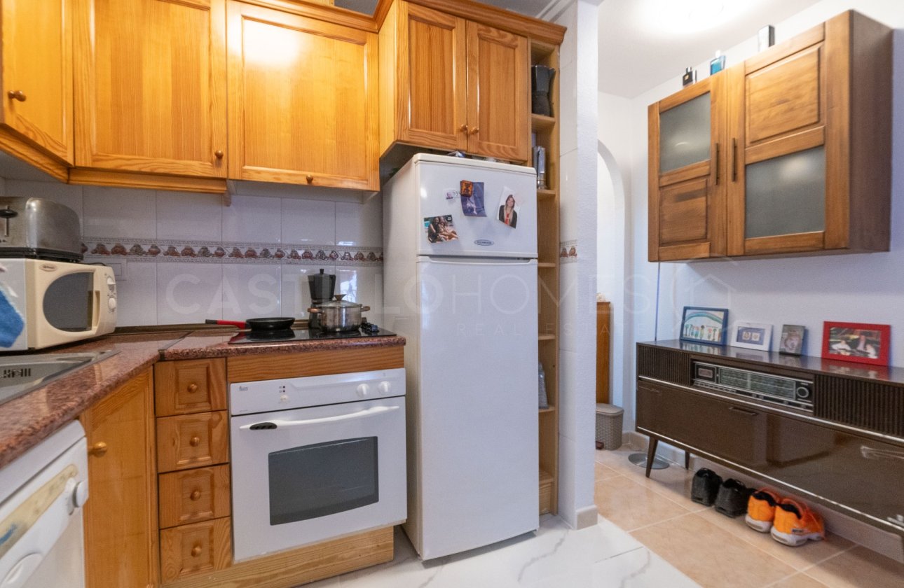 Resale - Apartment / flat - Torrevieja - Centro