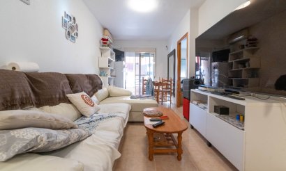 Resale - Apartment / flat - Torrevieja - Centro