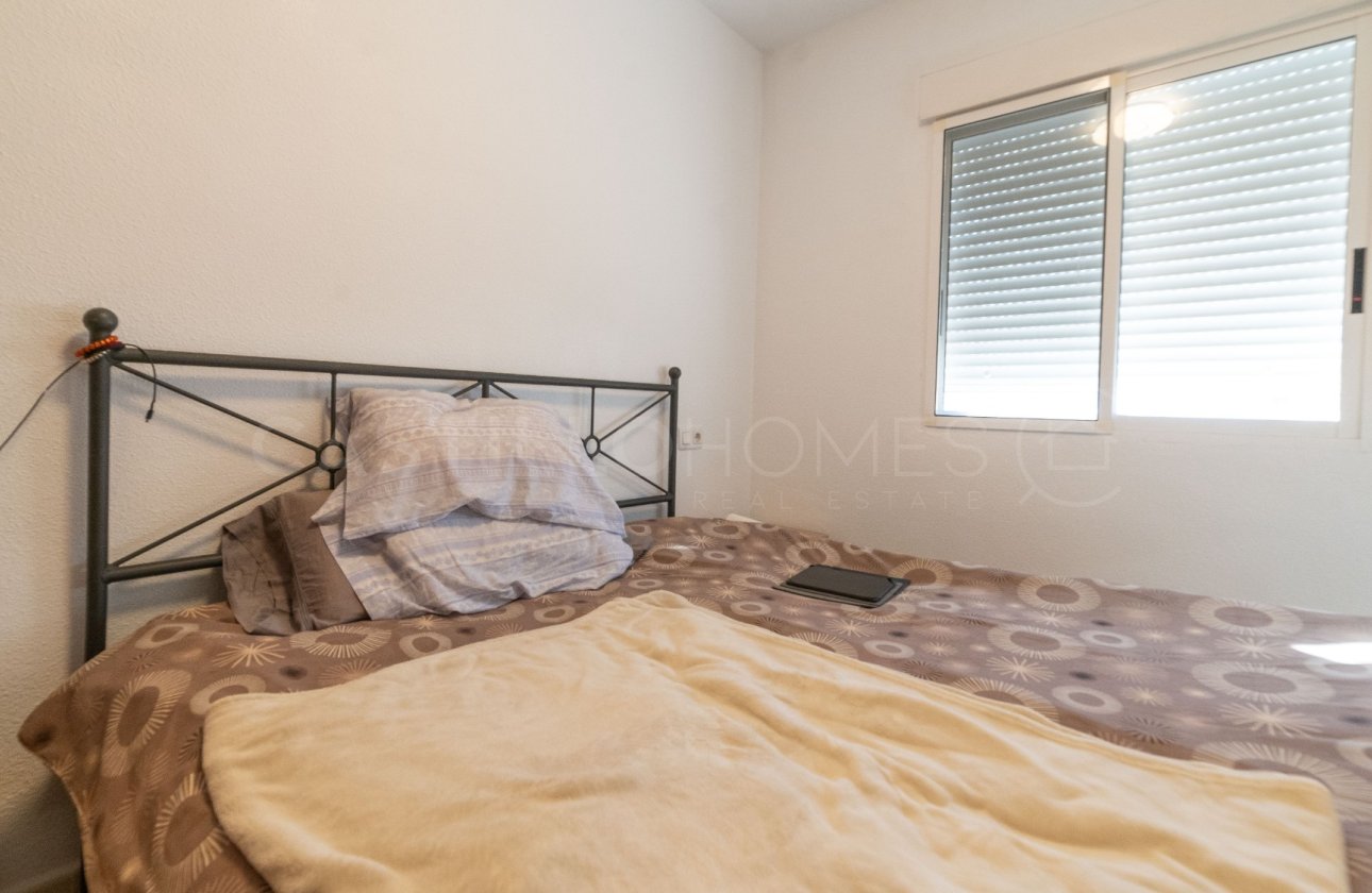 Resale - Apartment / flat - Torrevieja - Centro