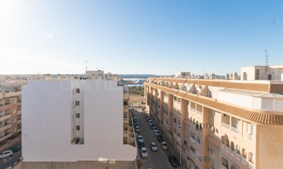 Resale - Apartment / flat - Torrevieja - Centro