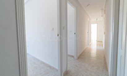 Reventa - Apartamento / piso - San Miguel de Salinas - Pueblo