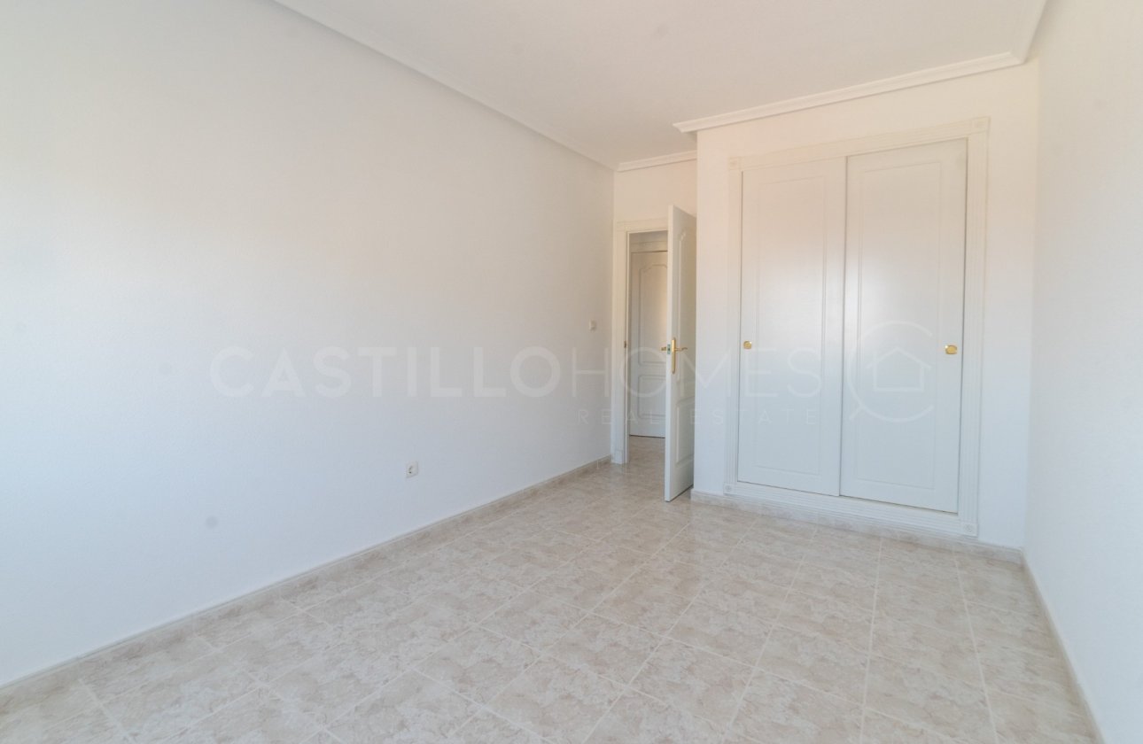 Reventa - Apartamento / piso - San Miguel de Salinas - Pueblo