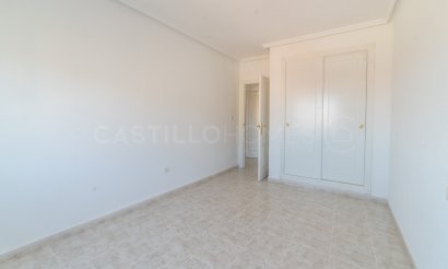 Reventa - Apartamento / piso - San Miguel de Salinas - Pueblo
