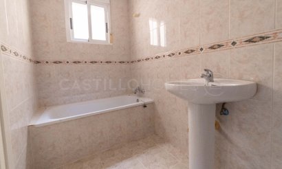 Reventa - Apartamento / piso - San Miguel de Salinas - Pueblo