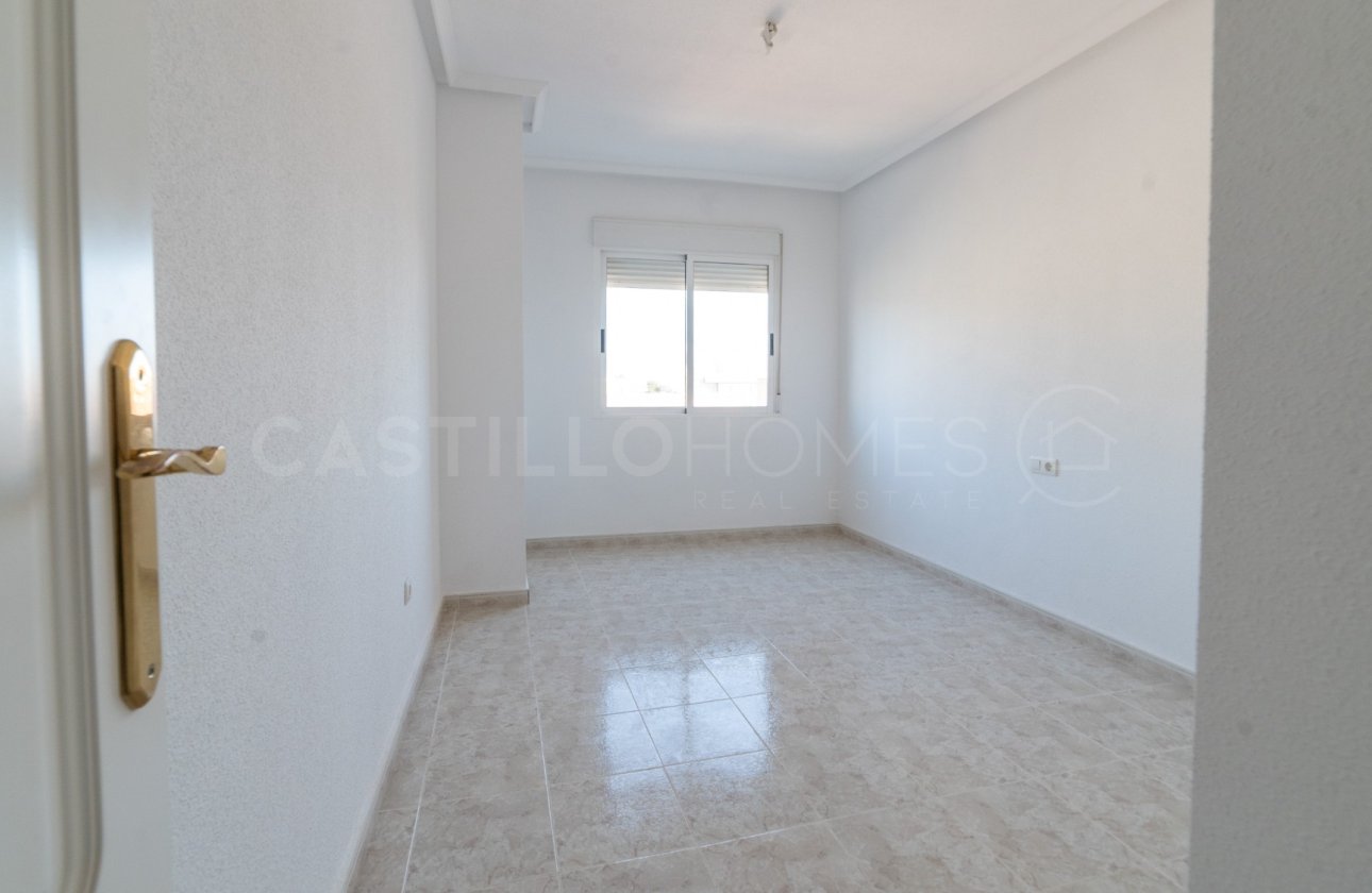 Reventa - Apartamento / piso - San Miguel de Salinas - Pueblo