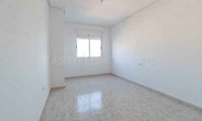 Reventa - Apartamento / piso - San Miguel de Salinas - Pueblo