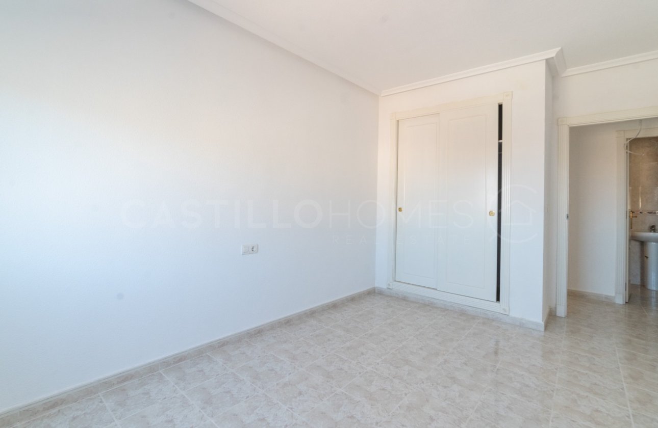Reventa - Apartamento / piso - San Miguel de Salinas - Pueblo