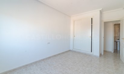 Reventa - Apartamento / piso - San Miguel de Salinas - Pueblo
