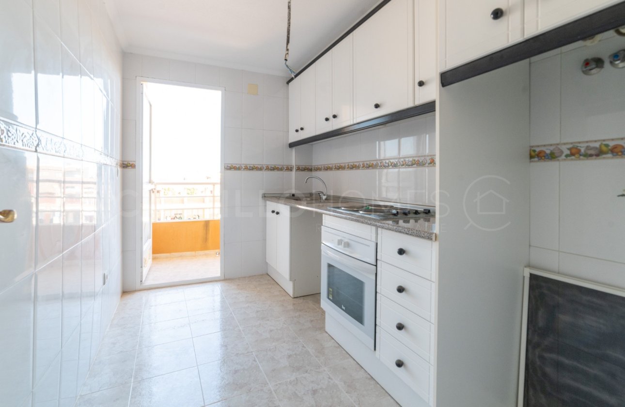 Reventa - Apartamento / piso - San Miguel de Salinas - Pueblo