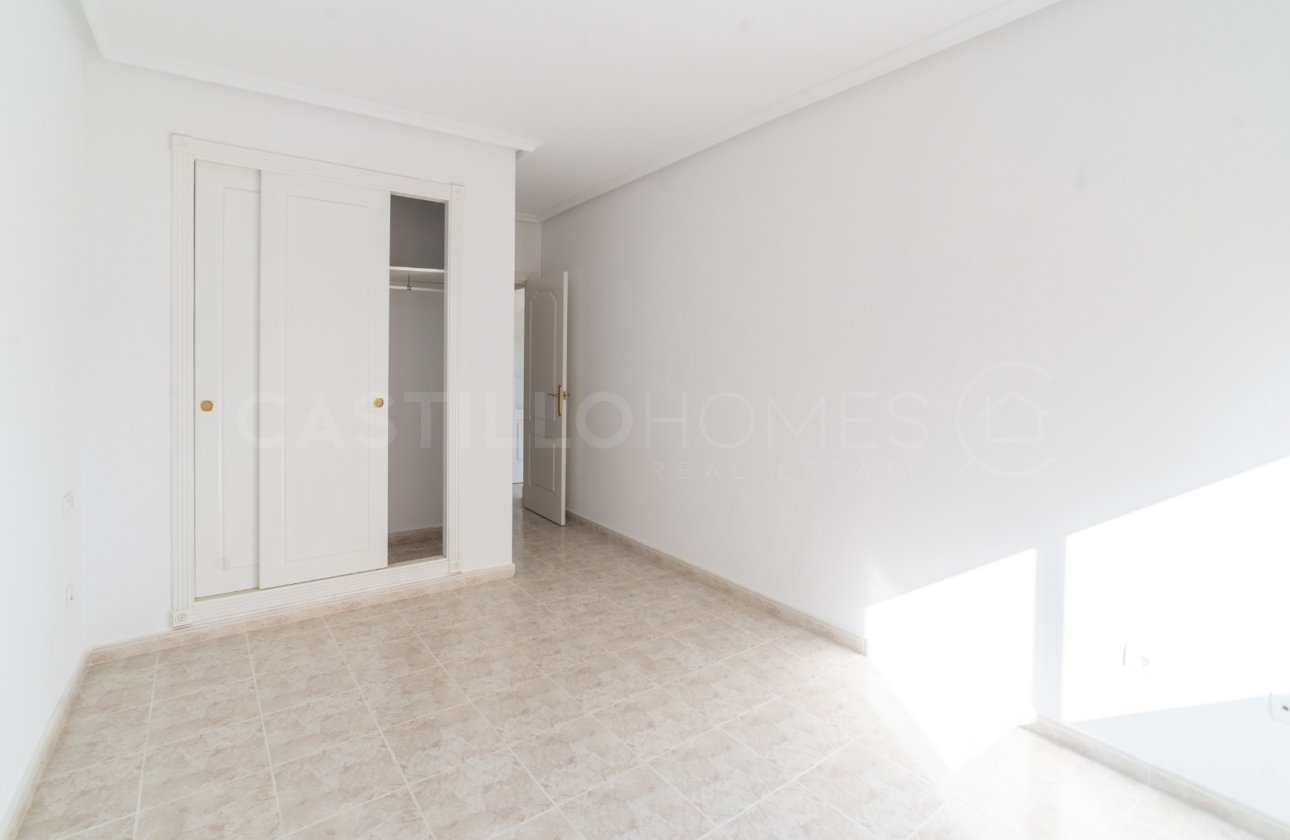 Reventa - Apartamento / piso - San Miguel de Salinas - Pueblo