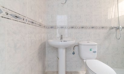 Reventa - Apartamento / piso - San Miguel de Salinas - Pueblo