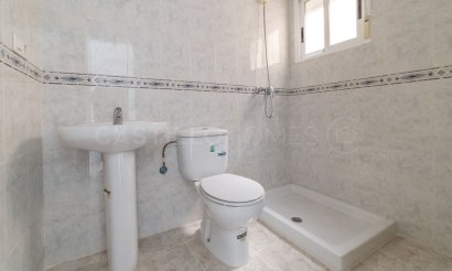 Reventa - Apartamento / piso - San Miguel de Salinas - Pueblo