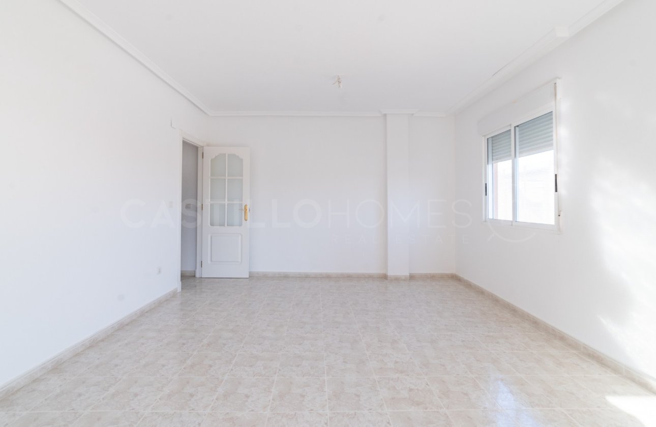Reventa - Apartamento / piso - San Miguel de Salinas - Pueblo