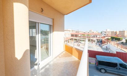 Reventa - Apartamento / piso - San Miguel de Salinas - Pueblo