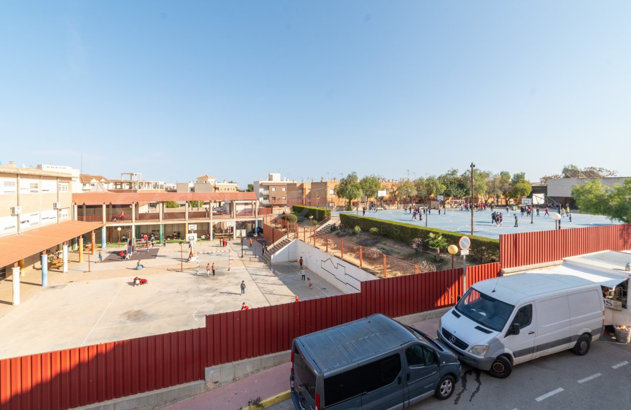 Reventa - Apartamento / piso - San Miguel de Salinas - Pueblo