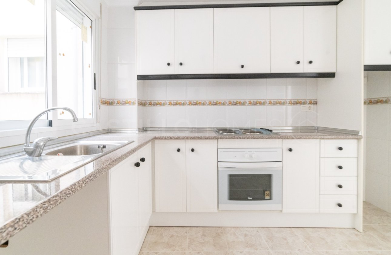 Reventa - Apartamento / piso - San Miguel de Salinas - Pueblo