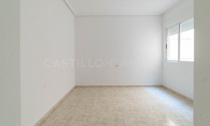 Reventa - Apartamento / piso - San Miguel de Salinas - Pueblo