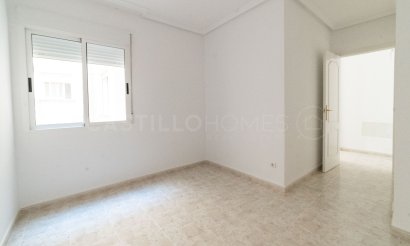 Reventa - Apartamento / piso - San Miguel de Salinas - Pueblo