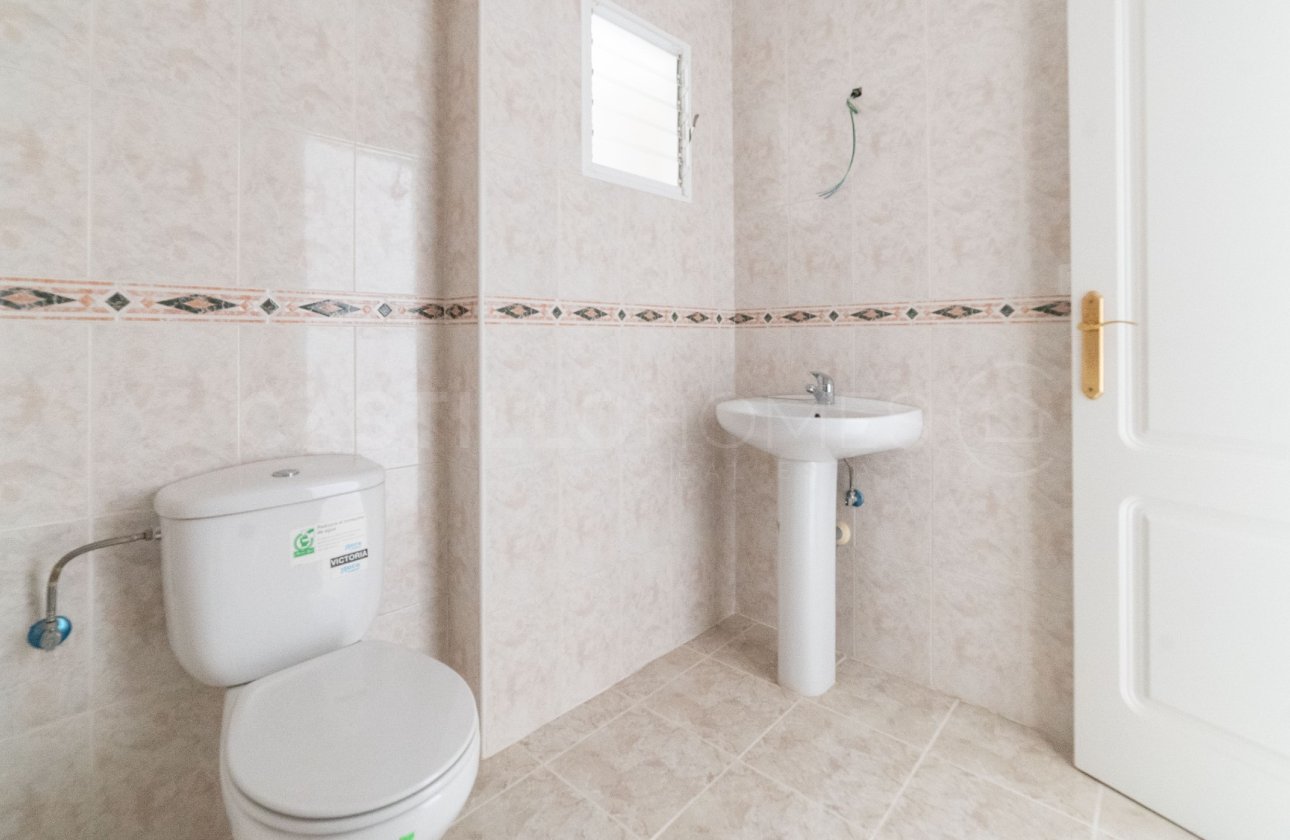 Reventa - Apartamento / piso - San Miguel de Salinas - Pueblo
