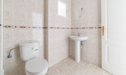 Reventa - Apartamento / piso - San Miguel de Salinas - Pueblo