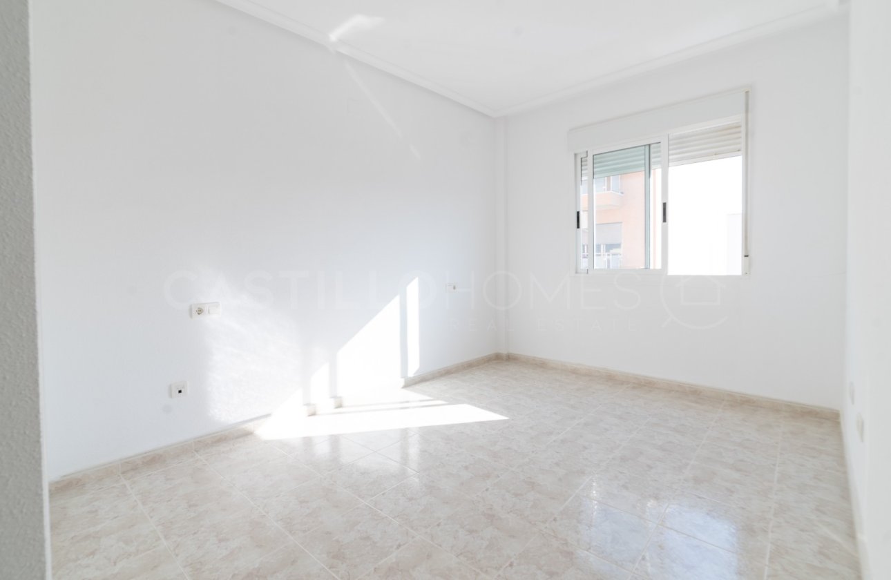 Reventa - Apartamento / piso - San Miguel de Salinas - Pueblo