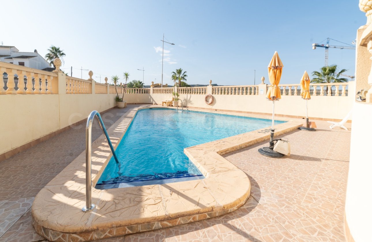 Reventa - Apartamento / piso - San Miguel de Salinas - Pueblo