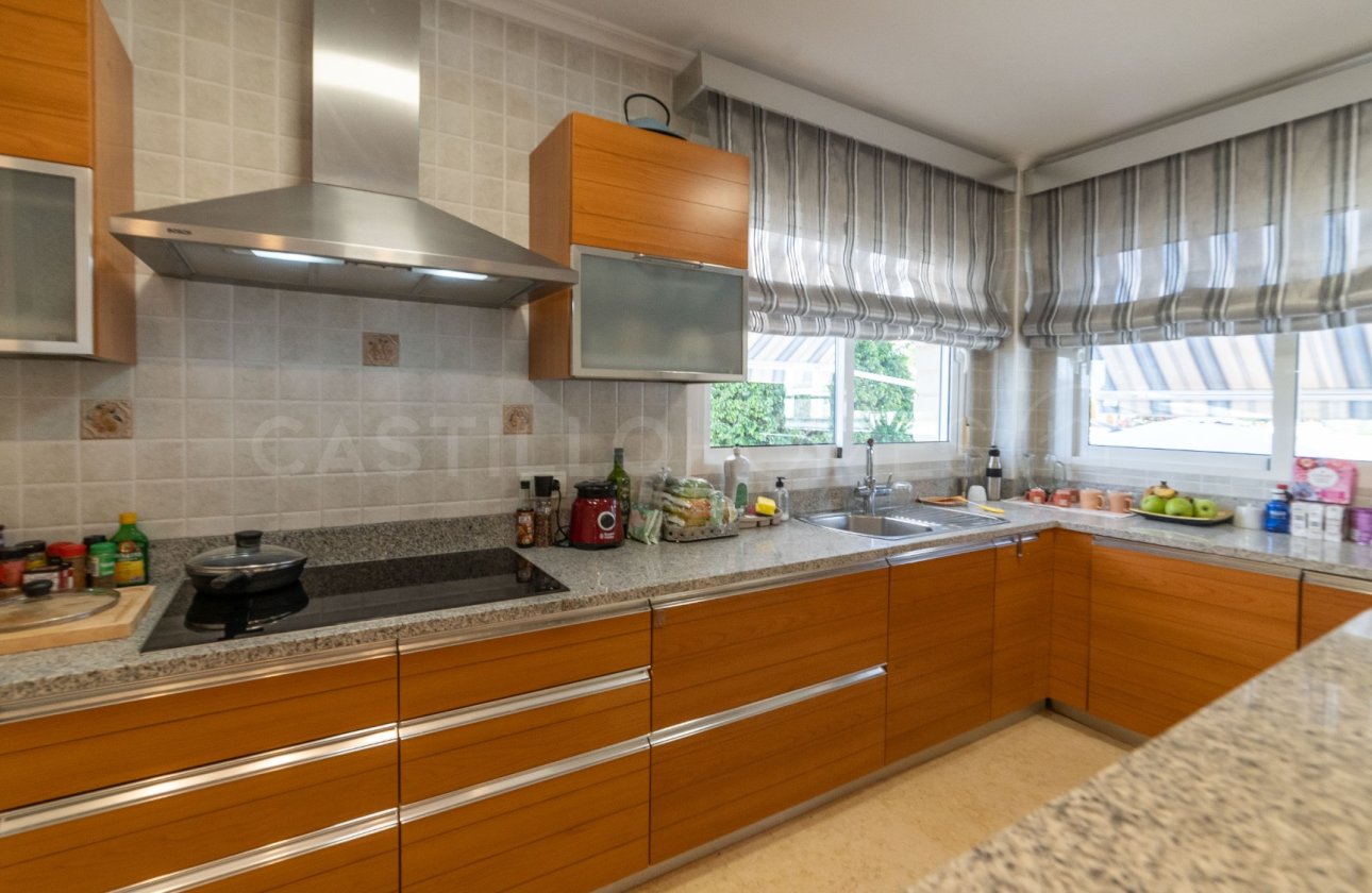 Revente - Villa - Torrevieja - La Mata