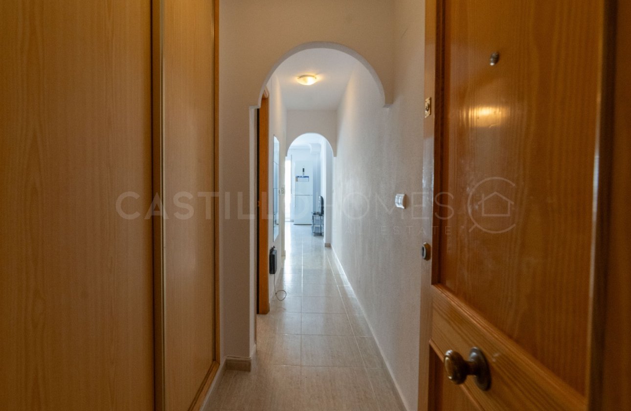 Resale - Apartment / flat - Torrevieja - Centro
