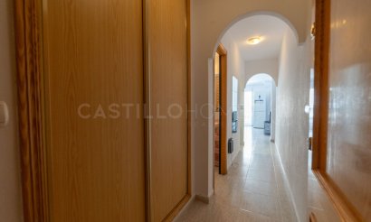 Resale - Apartment / flat - Torrevieja - Centro