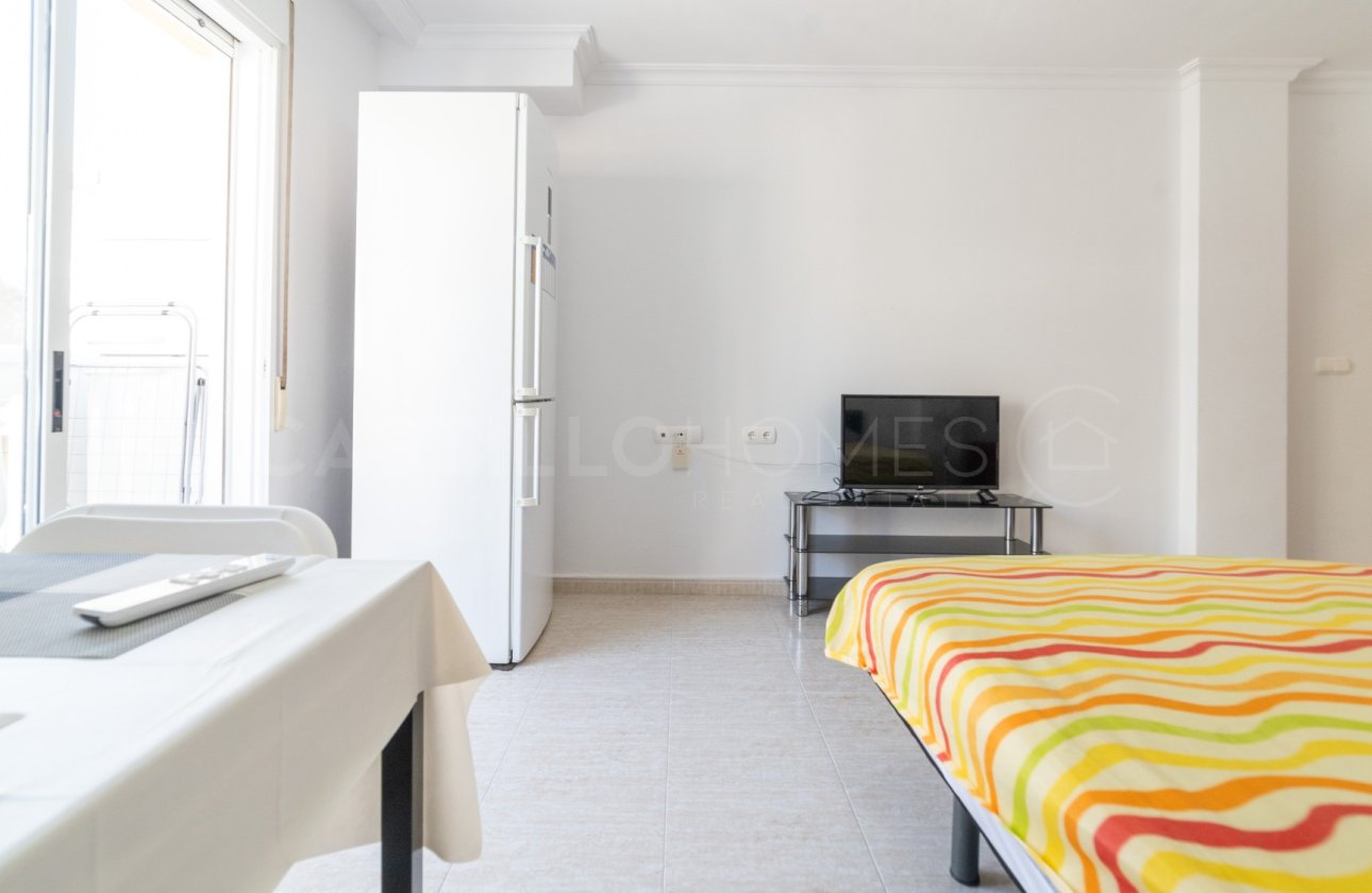 Resale - Apartment / flat - Torrevieja - Centro