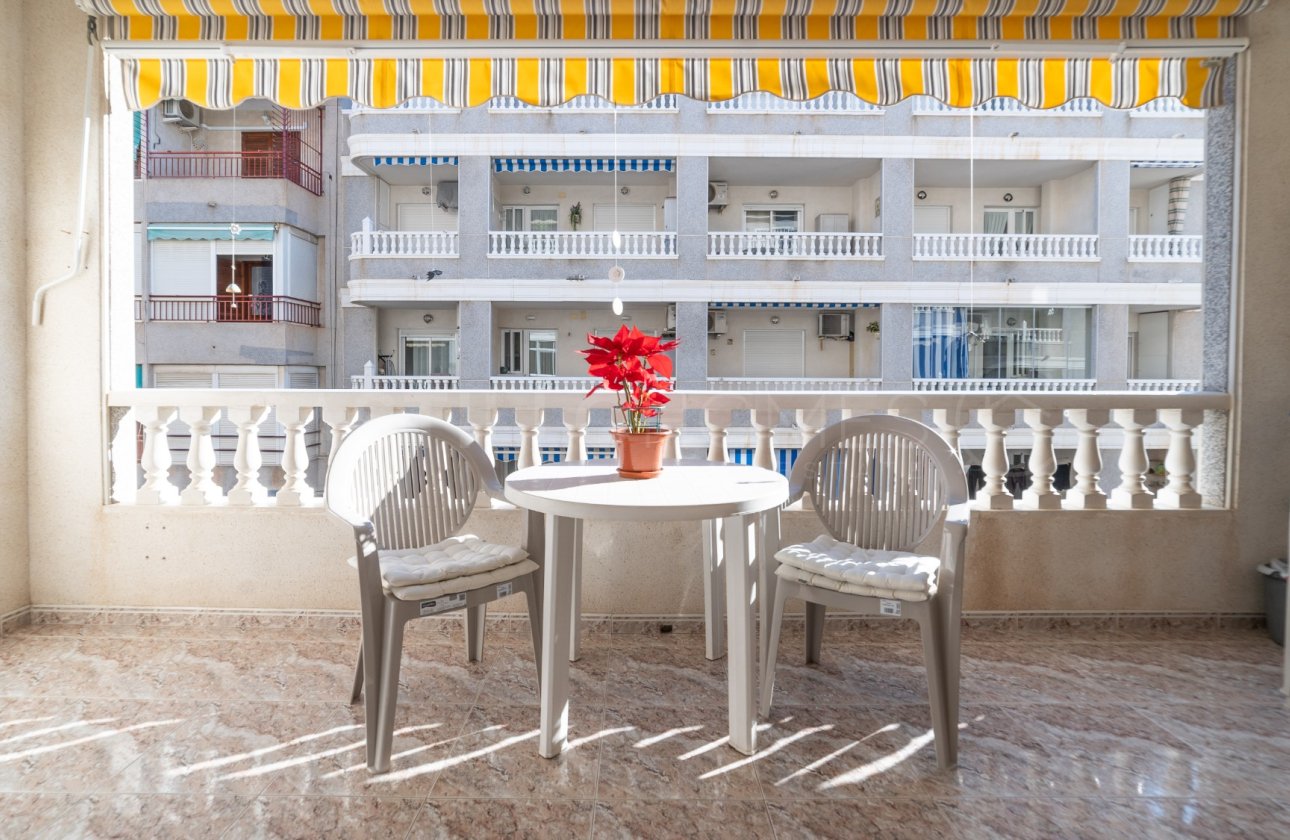 Revente - Appartement - Torrevieja - Centro