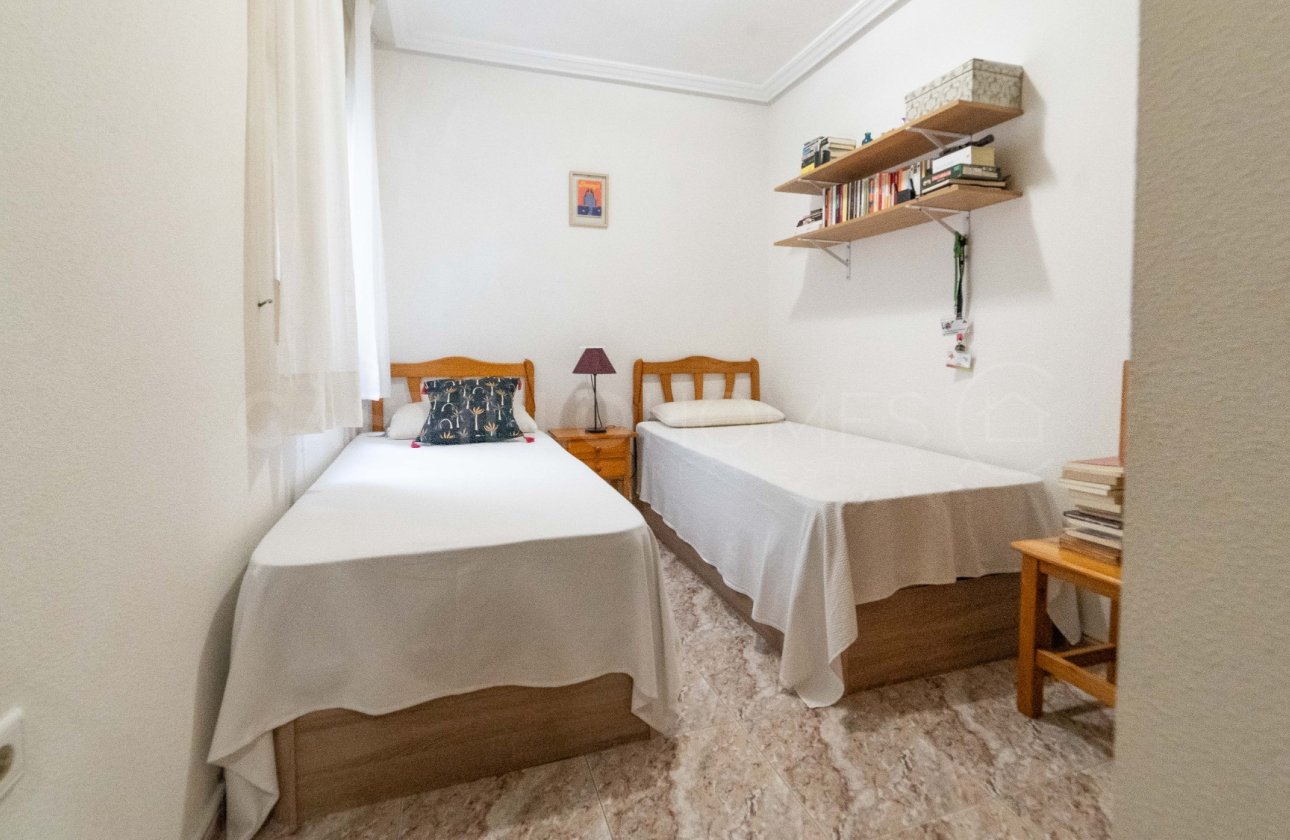 Revente - Appartement - Torrevieja - Centro
