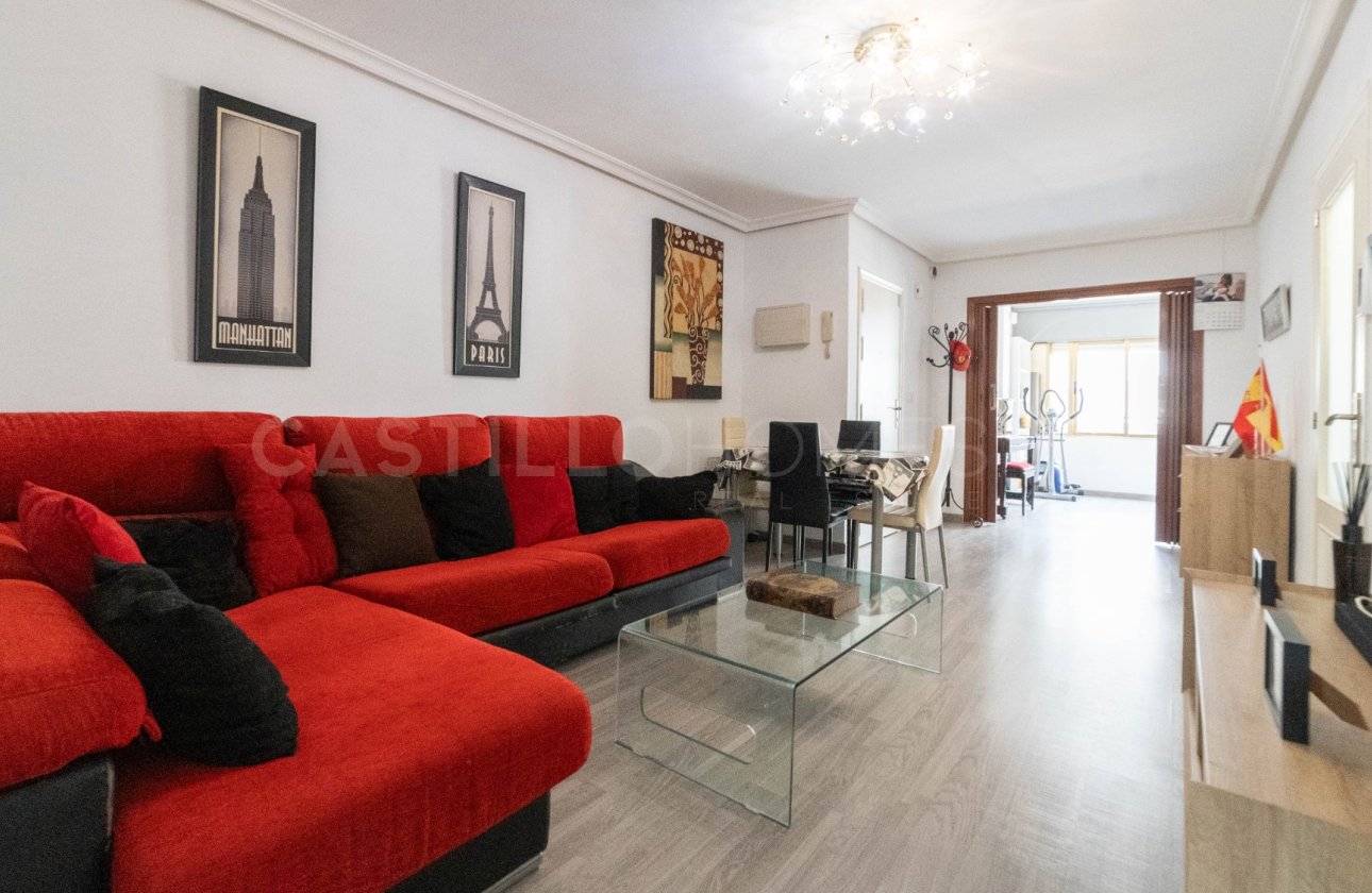 Resale - Apartment / flat - Torrevieja - El Acequión - Los Náufragos