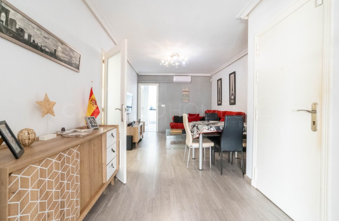 Resale - Apartment / flat - Torrevieja - El Acequión - Los Náufragos