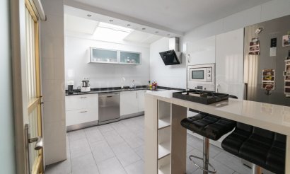 Resale - Apartment / flat - Torrevieja - El Acequión - Los Náufragos