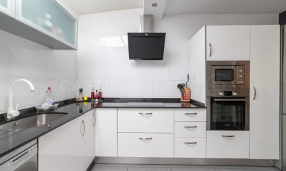 Resale - Apartment / flat - Torrevieja - El Acequión - Los Náufragos