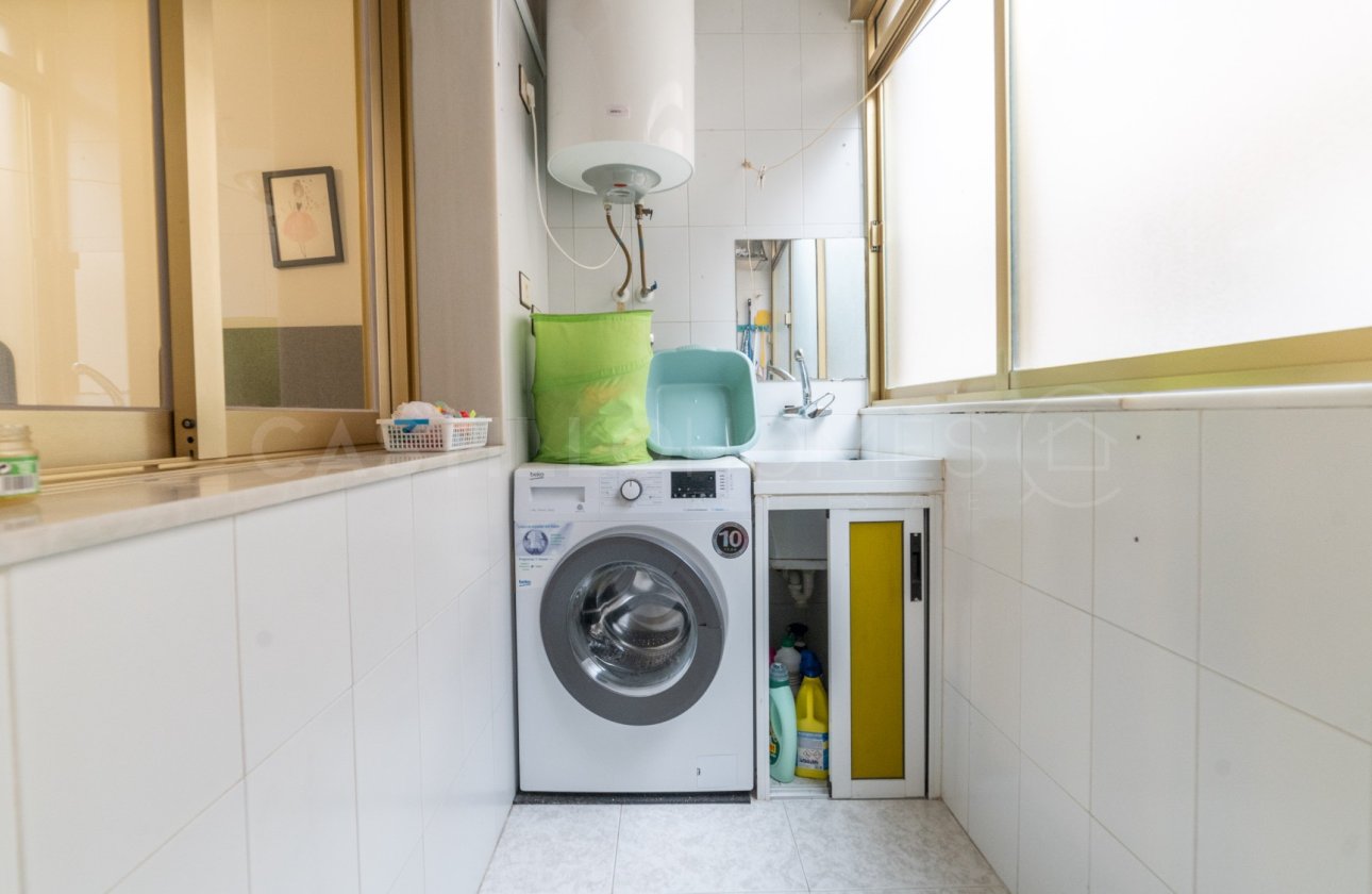 Resale - Apartment / flat - Torrevieja - El Acequión - Los Náufragos