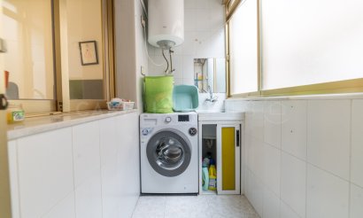 Resale - Apartment / flat - Torrevieja - El Acequión - Los Náufragos
