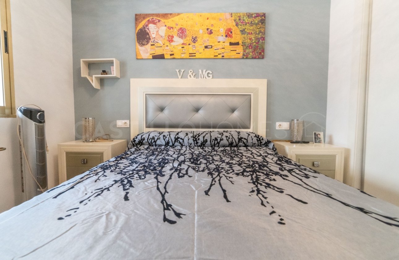 Resale - Apartment / flat - Torrevieja - El Acequión - Los Náufragos