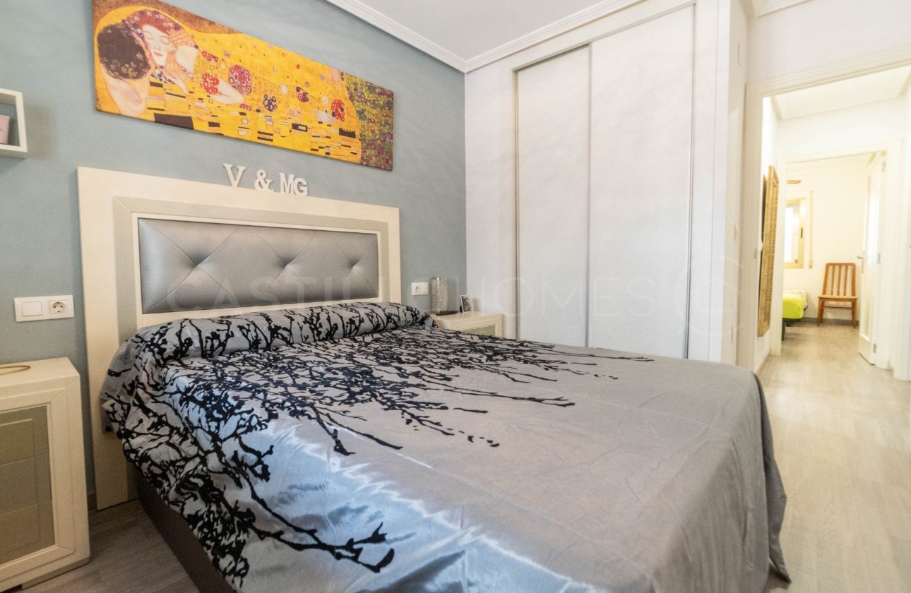 Resale - Apartment / flat - Torrevieja - El Acequión - Los Náufragos