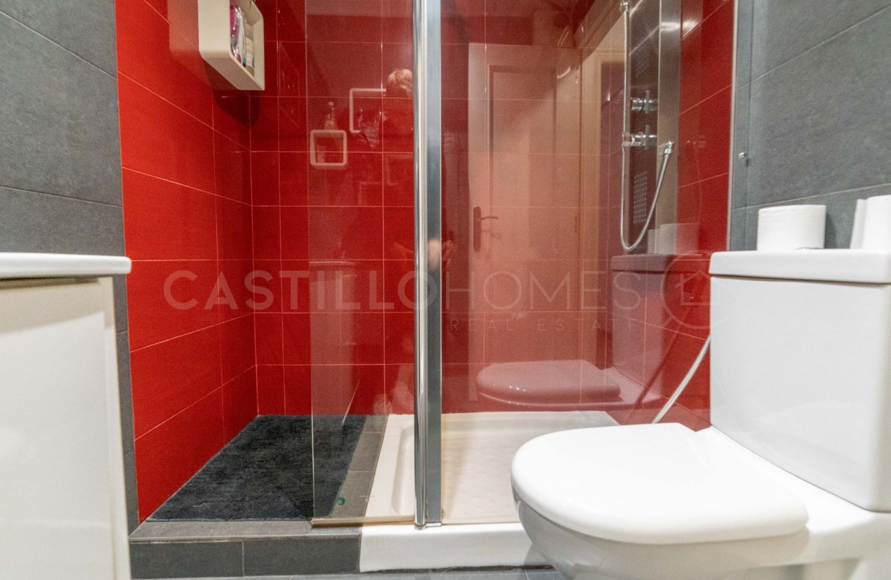 Resale - Apartment / flat - Torrevieja - El Acequión - Los Náufragos