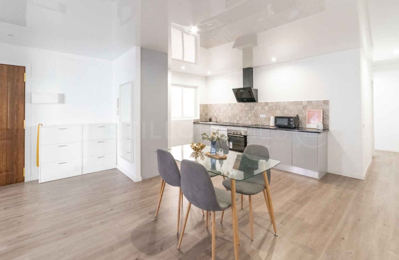 Reventa - Apartamento / piso - Torrevieja - Playa del Cura