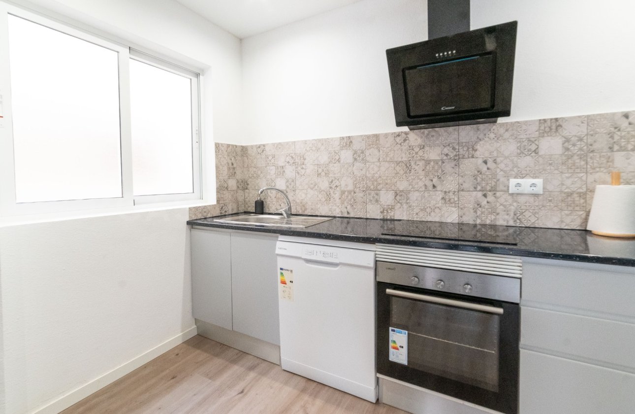 Reventa - Apartamento / piso - Torrevieja - Playa del Cura