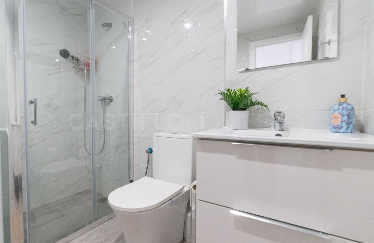 Reventa - Apartamento / piso - Torrevieja - Playa del Cura