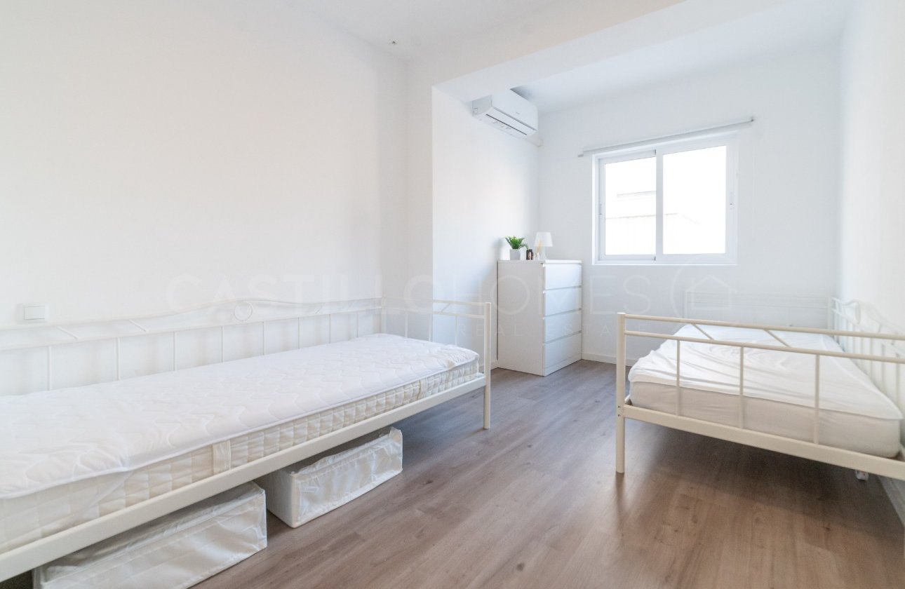 Reventa - Apartamento / piso - Torrevieja - Playa del Cura